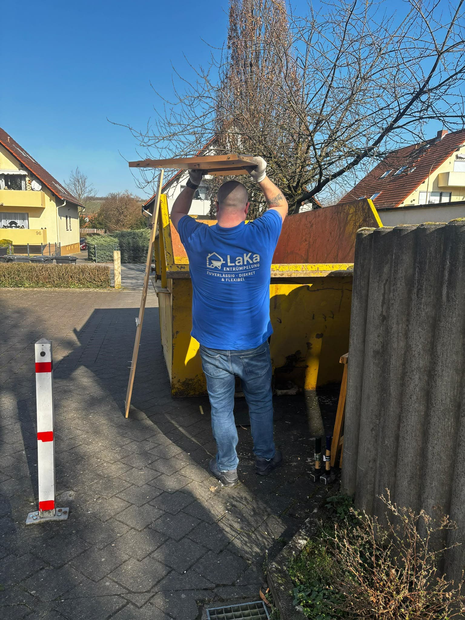 LaKa Entrümpelung – zuverlässig vor Ort